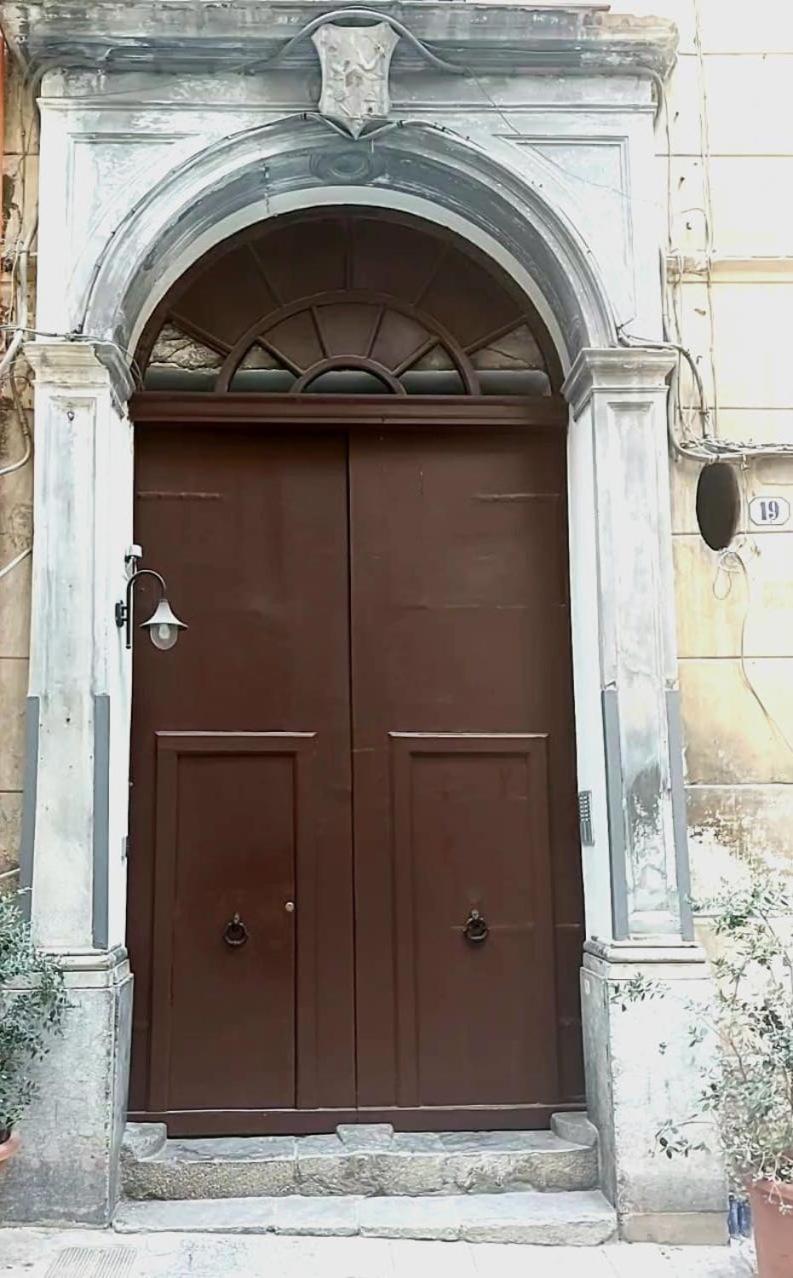 Casa Del Parlamento Apartment Palermo Exterior foto